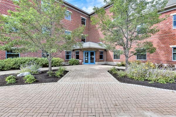 5 Community Drive