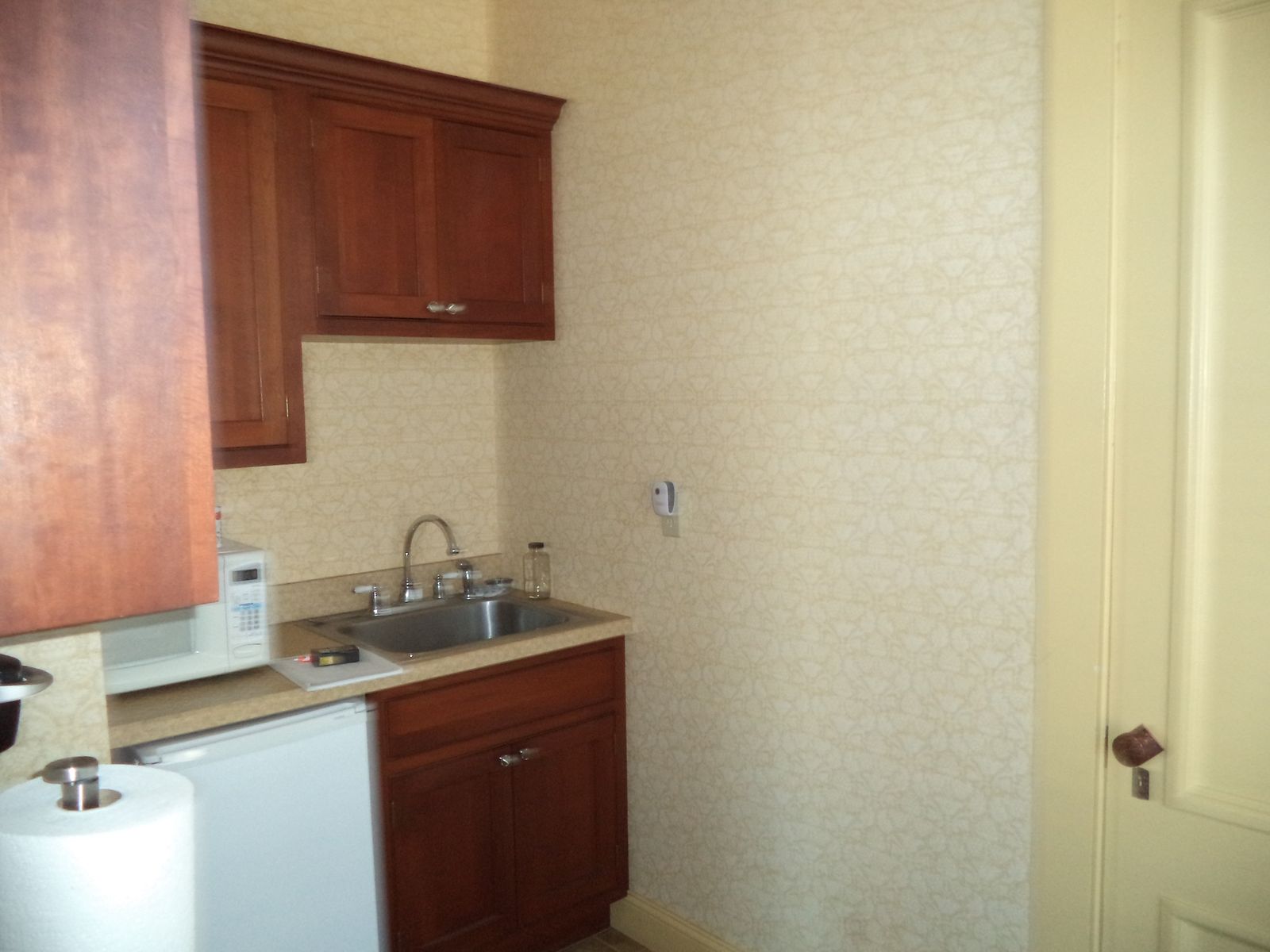 Photo 6 of 1779 Elm St.