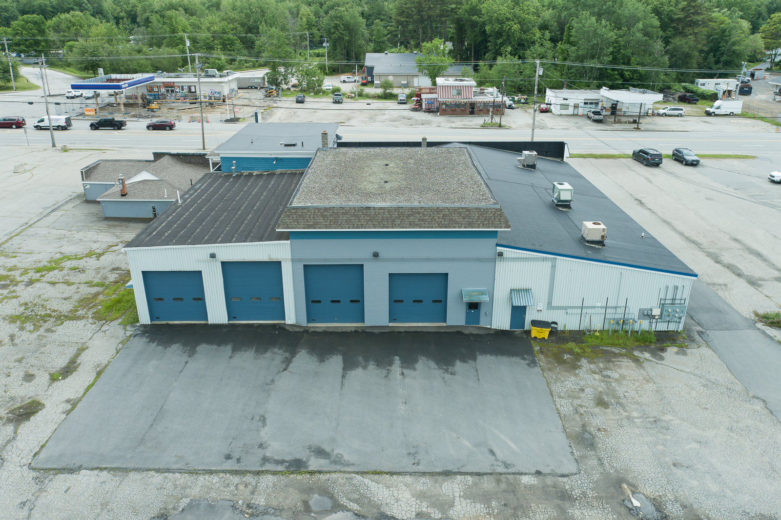 Photo 8 of 747 Minot Ave 