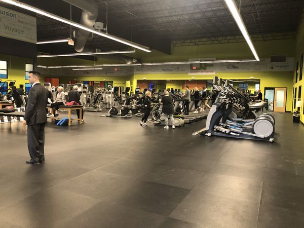 2 Livewell Dr