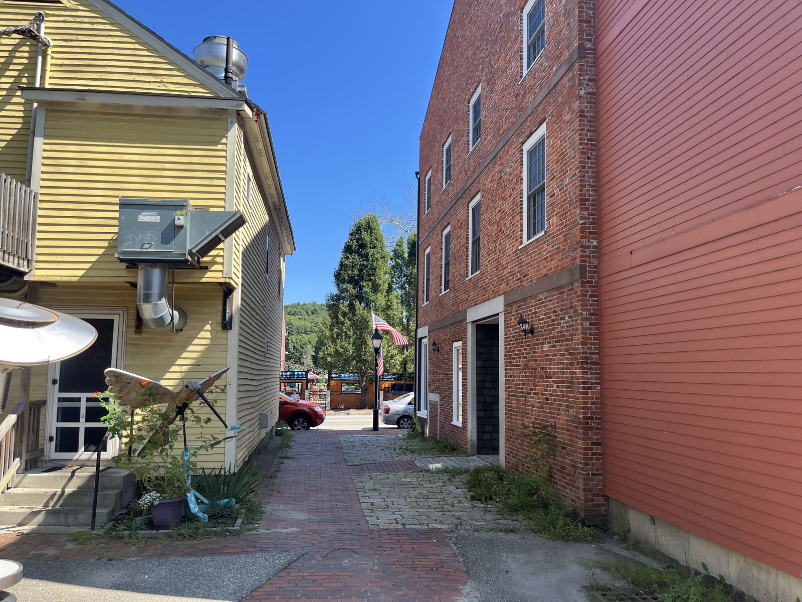 Photo 2 of 175 Water St