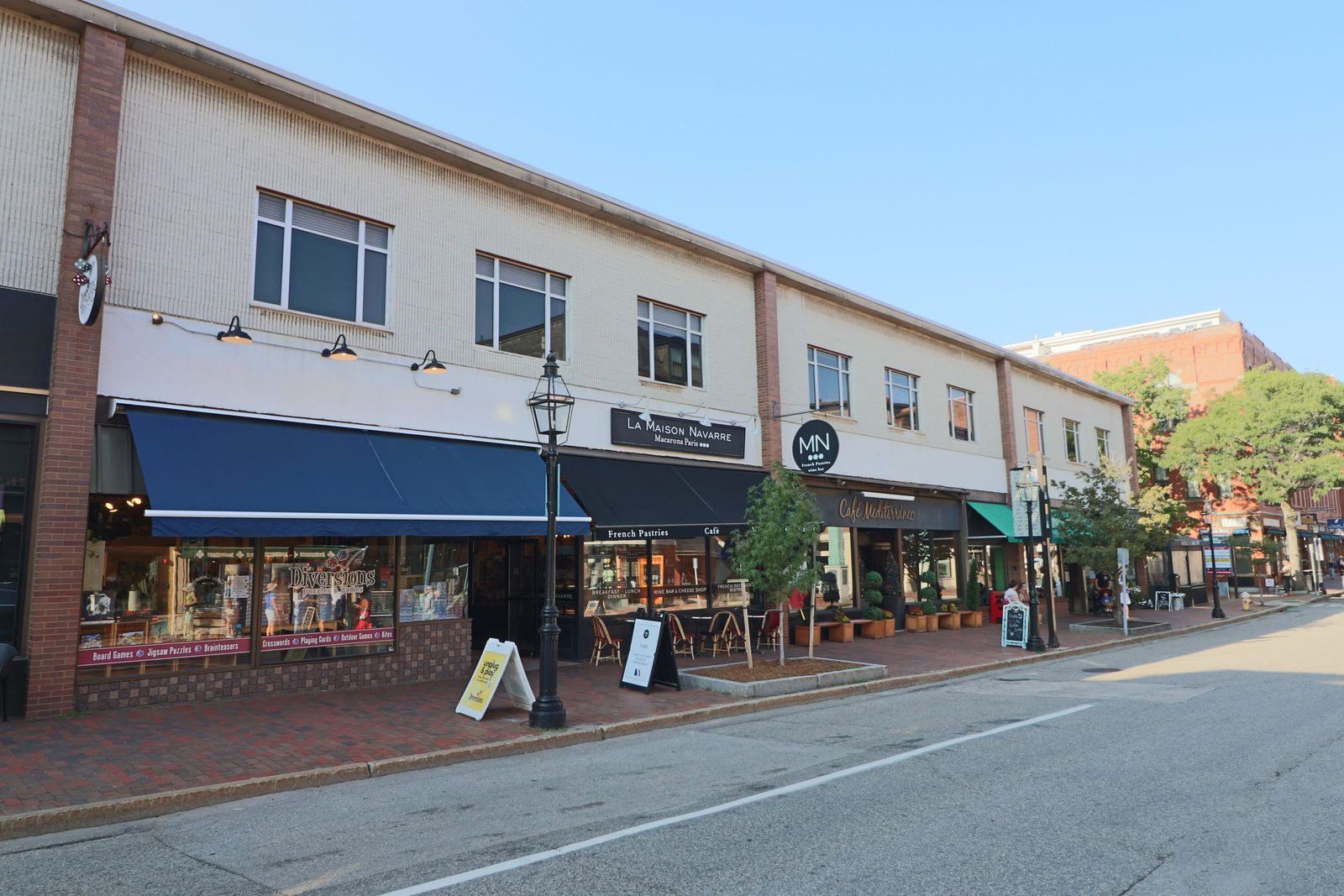 Photo 1 of 103 - 131 Congress Street