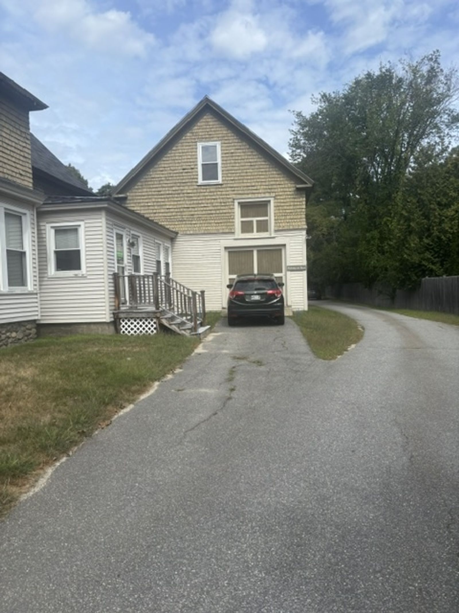 Photo 6 of 44 Elm Street