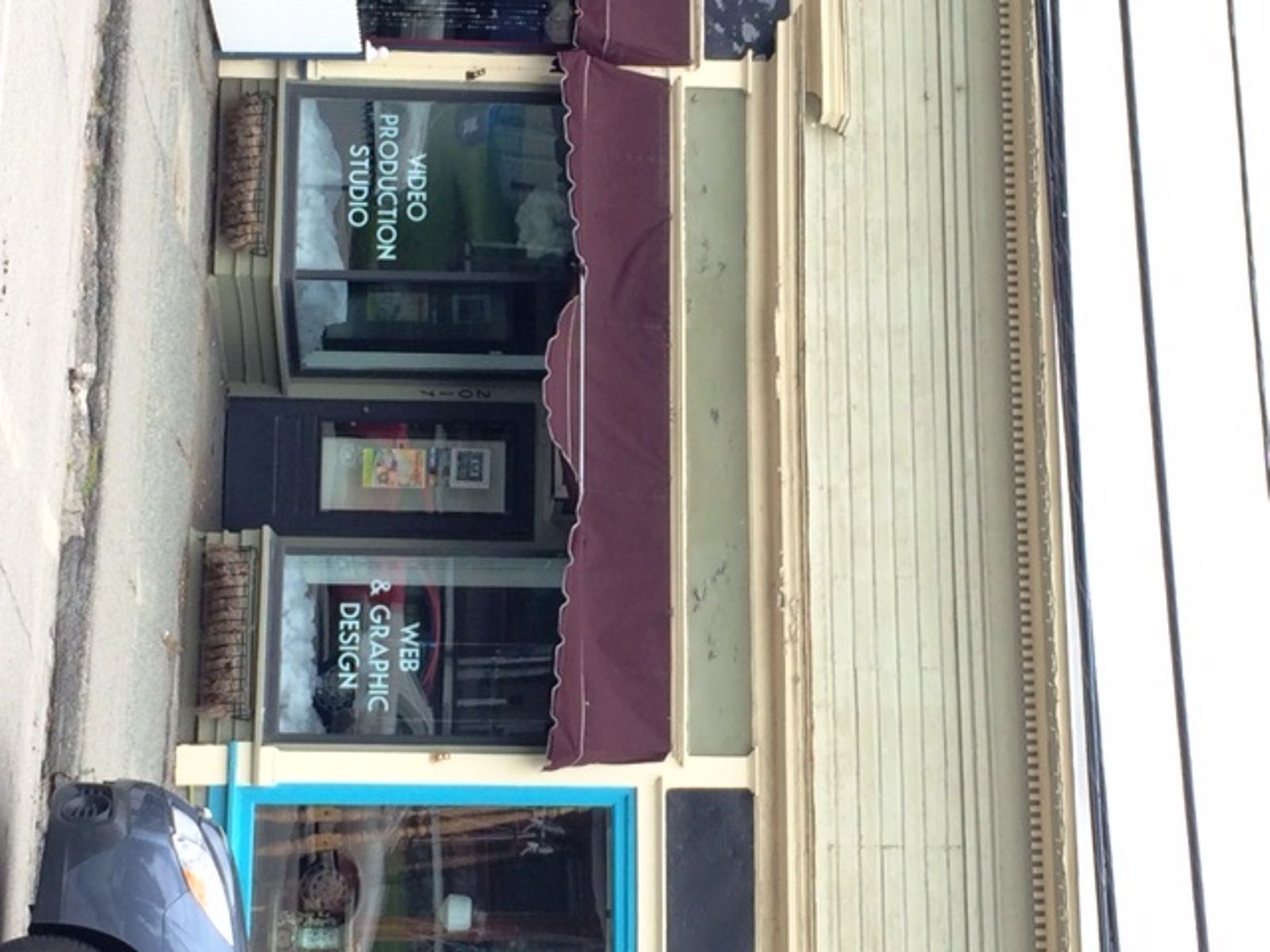 Photo 3 of 2015 Main St