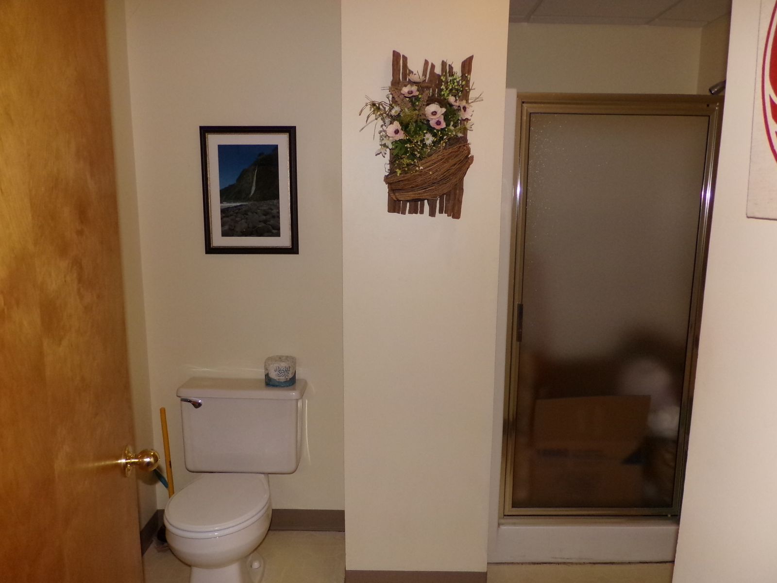 Photo 81 of 401 Gilford Ave, Unit: 122