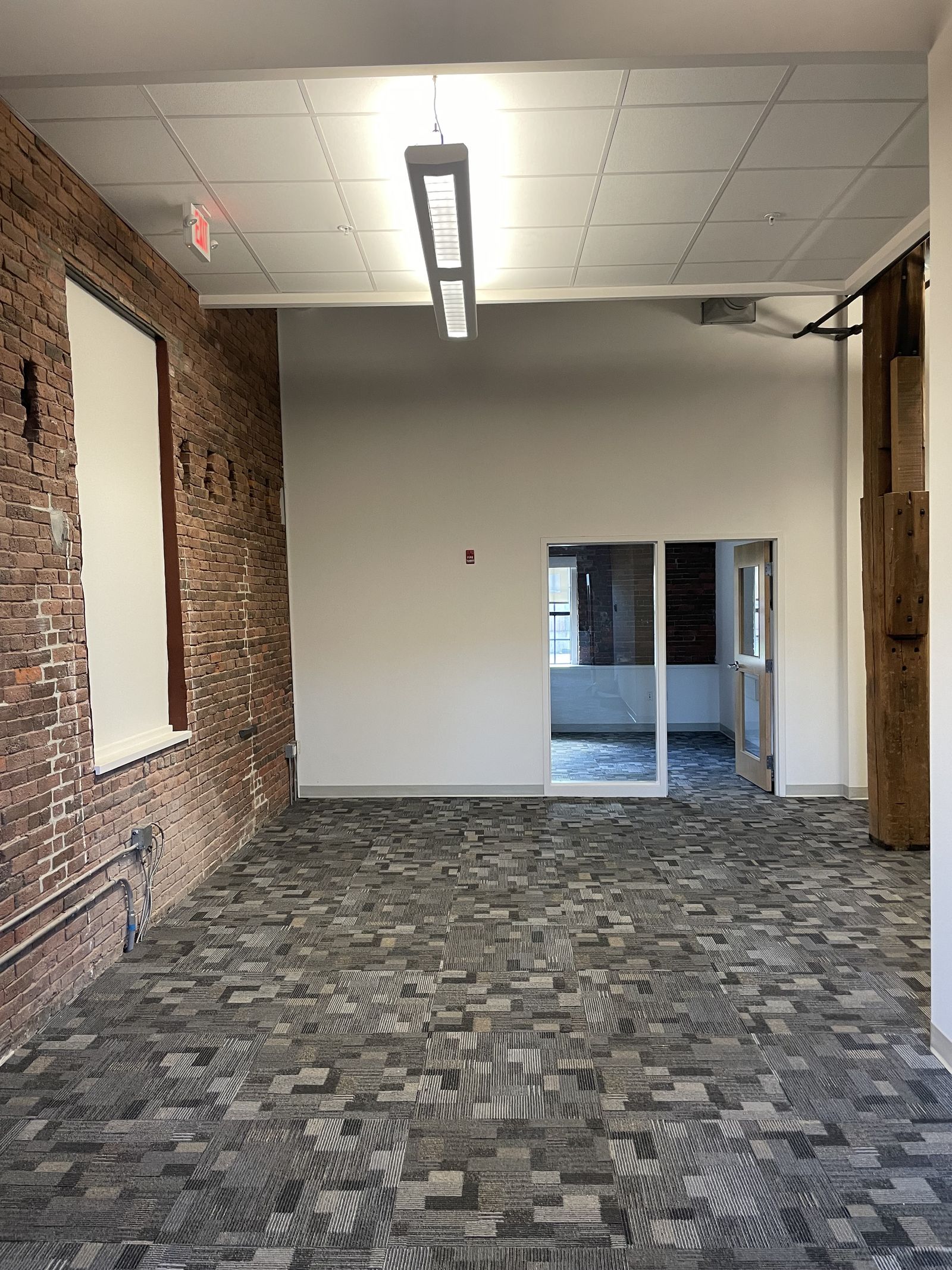 Photo 52 of 254 Commercial St