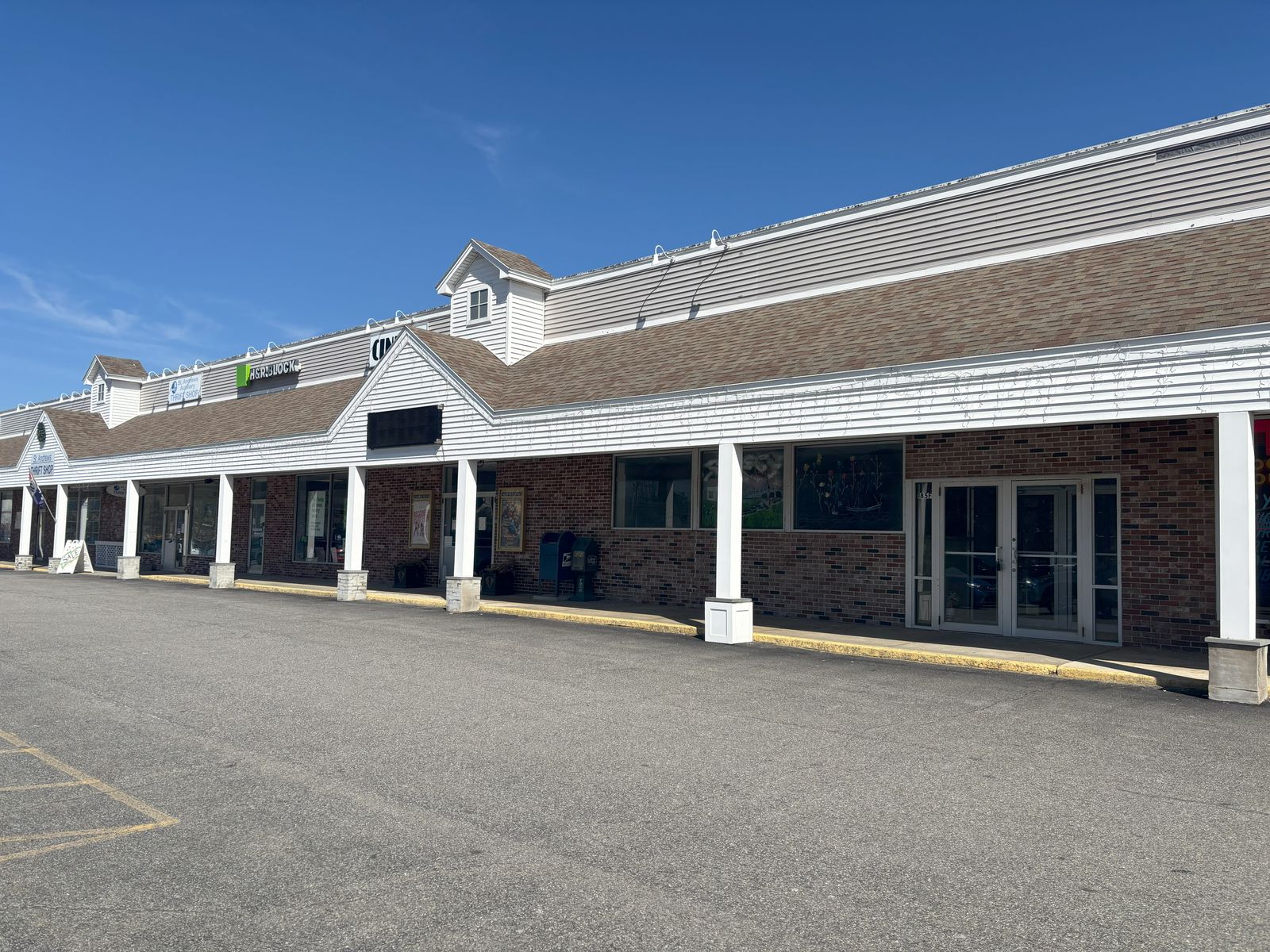 Photo 2 of Meadow Mall