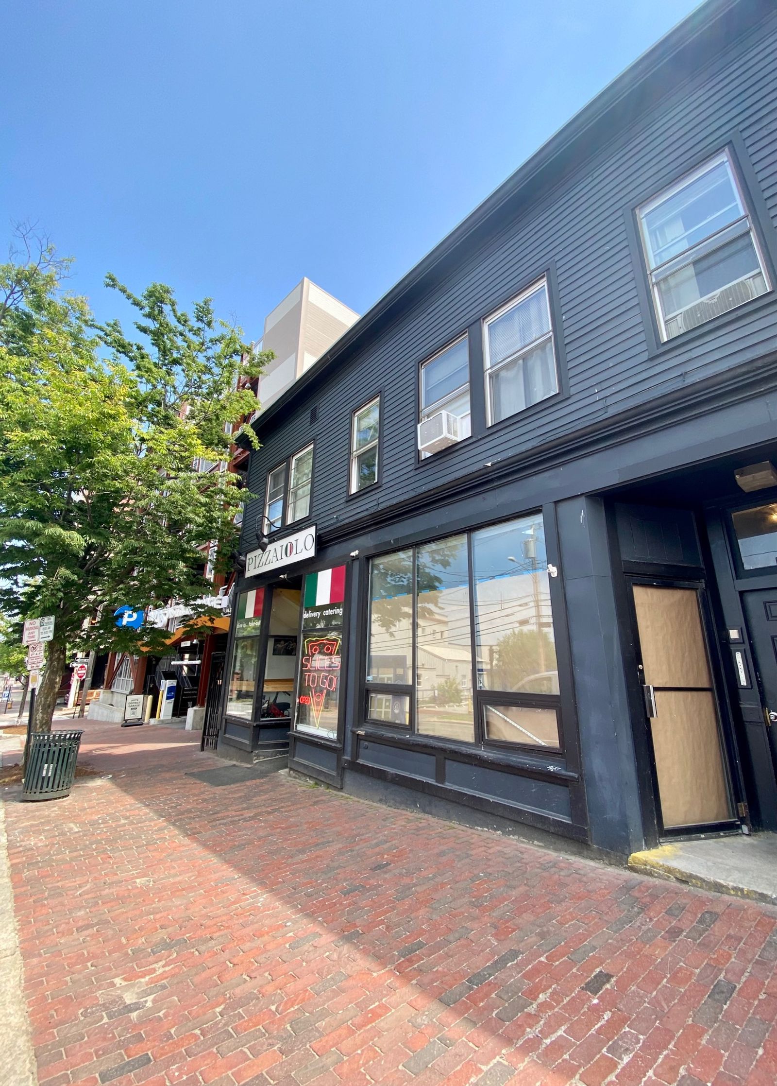 Photo 4 of 360 Cumberland Ave