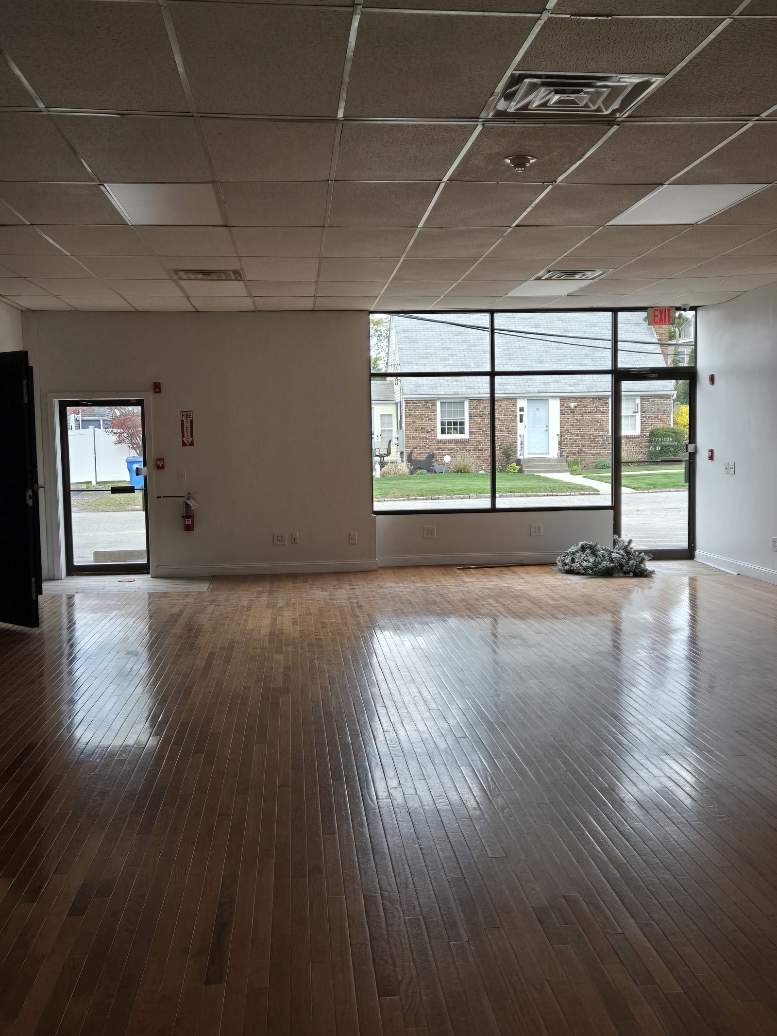 Photo 7 of 800 Oaklawn Ave
