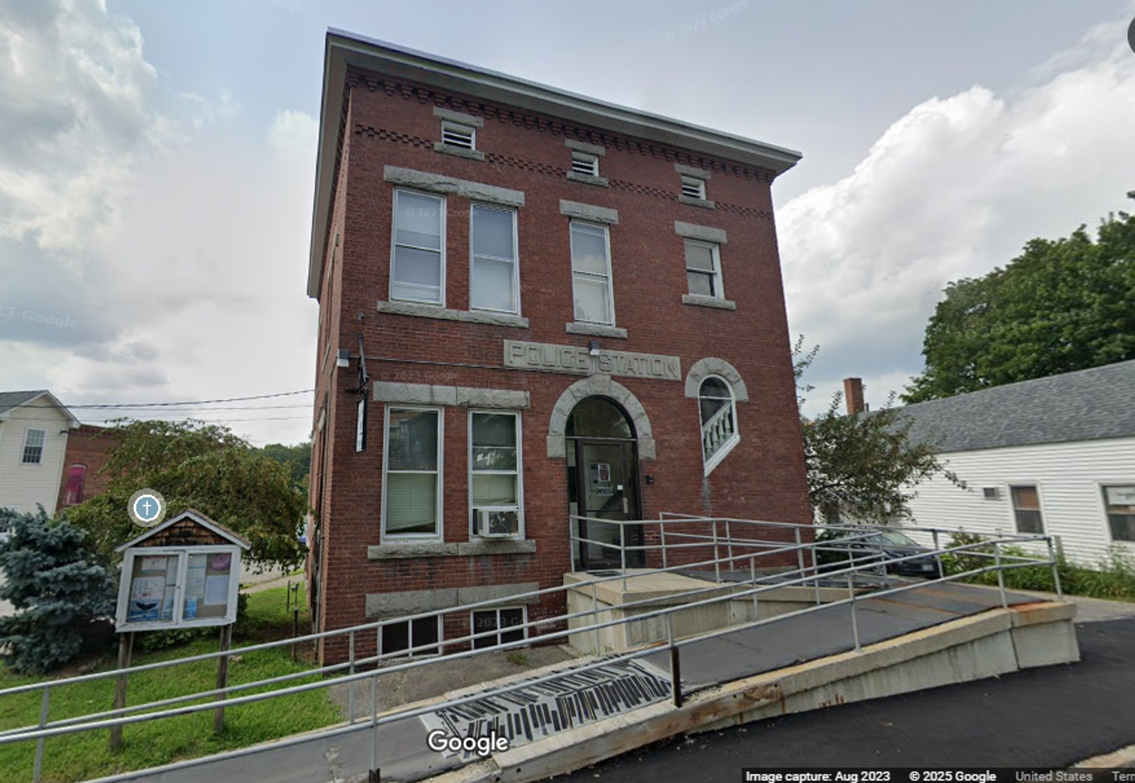 Photo 4 of 3 Merrimack Street