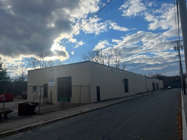12 Lehigh Street