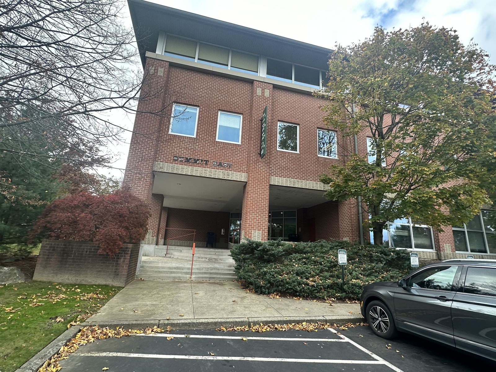 Photo 2 of 300 Centerville Rd