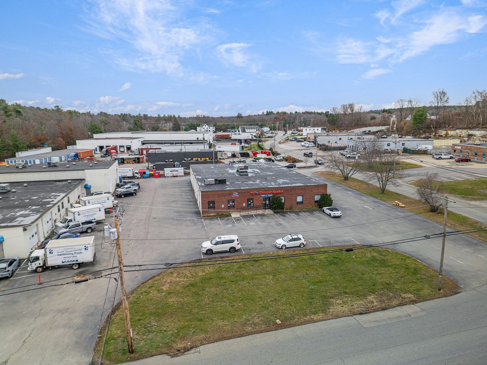 Photo 4 of 1 Esquire Rd