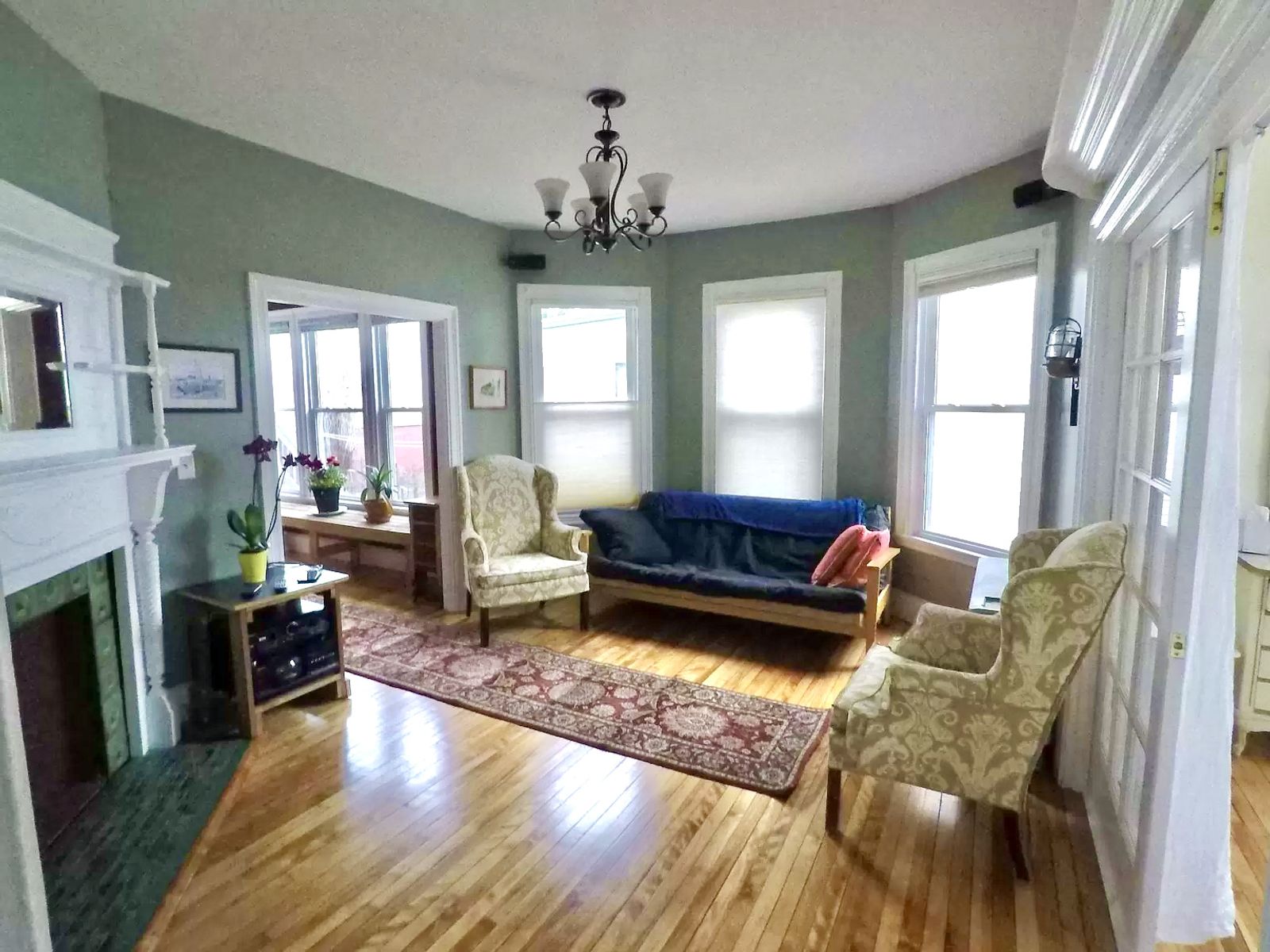 Photo 5 of 142 Sherman St.