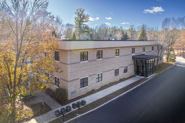 94 River Rd