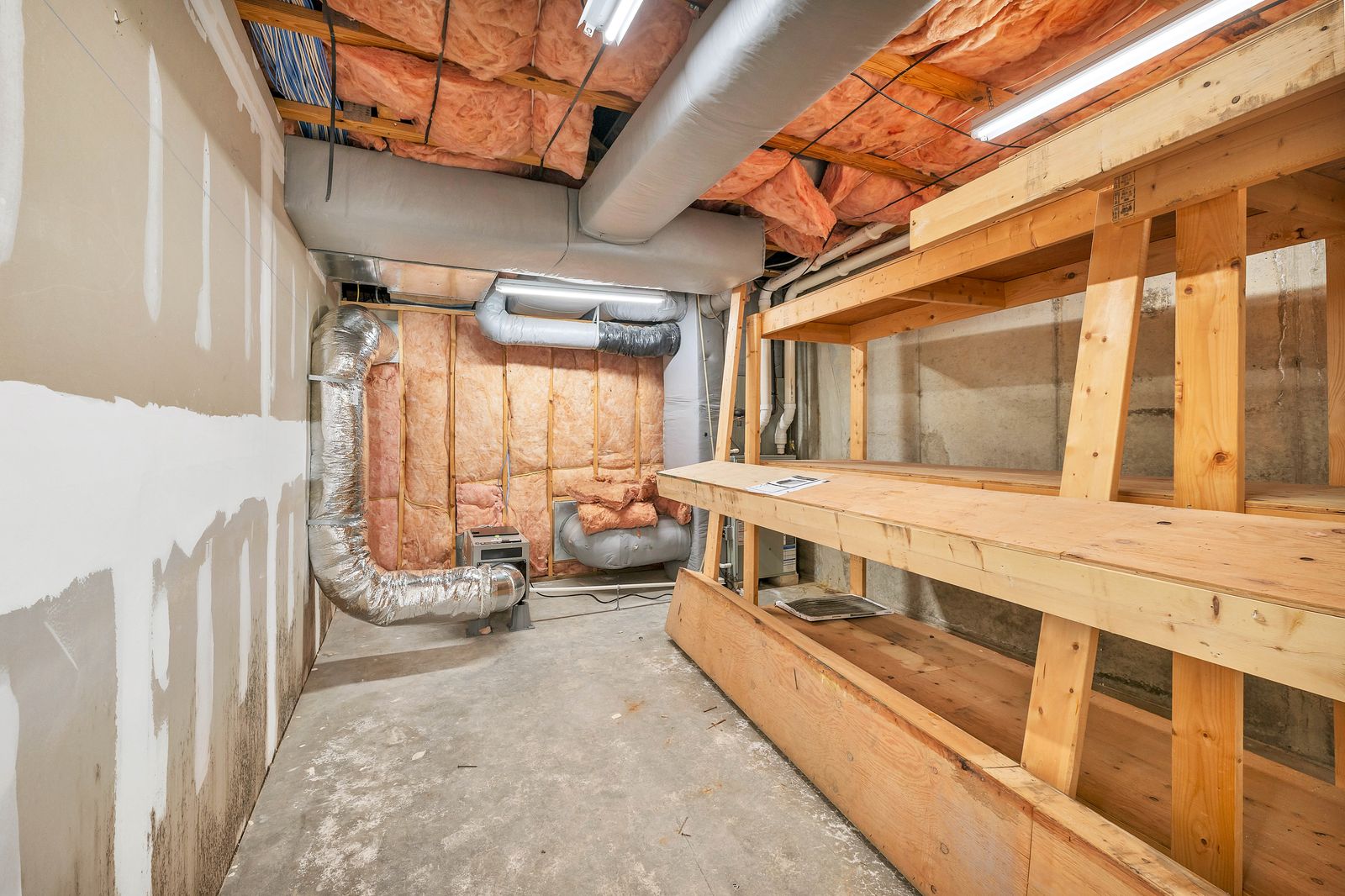 Photo 41 of 5 Buttrick Rd