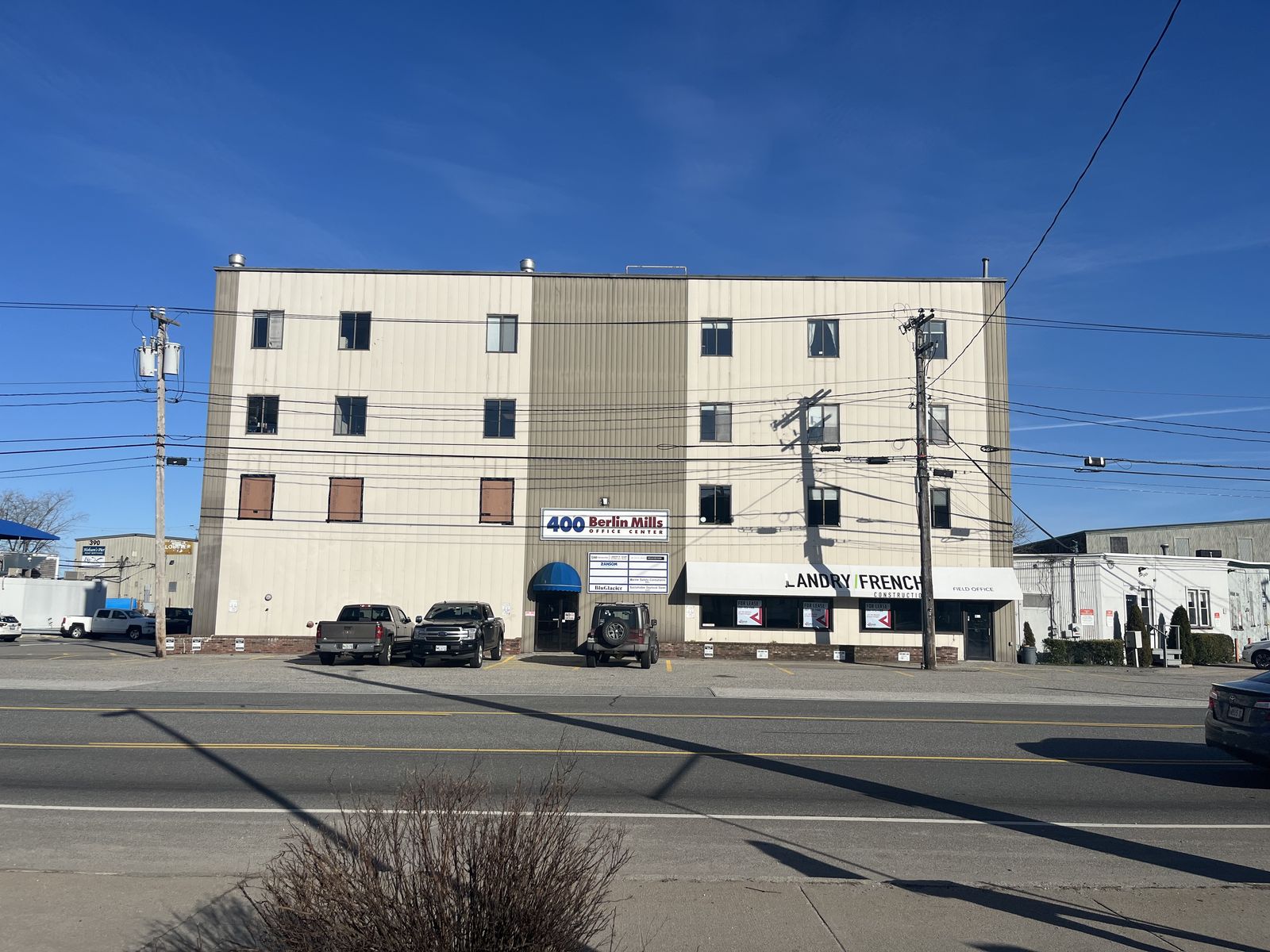Photo 2 of 400 Commercial St