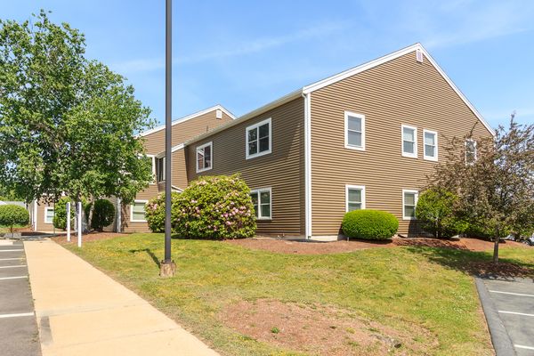 45 Stiles Rd