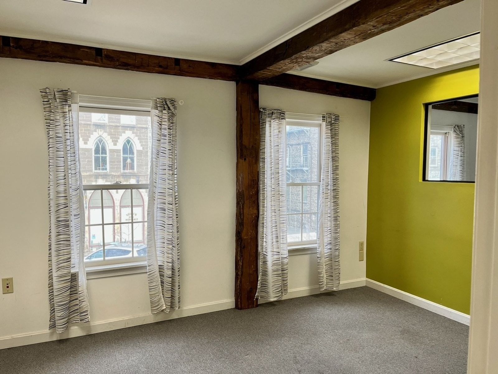 Photo 8 of 31 Bridge Street