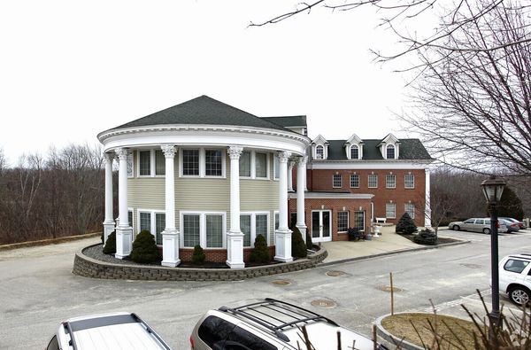 155 Lafayette Rd