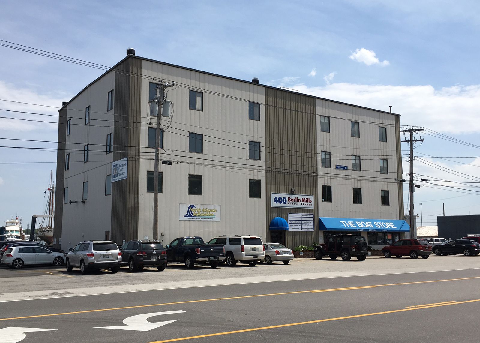 Photo 7 of 400 Commercial St