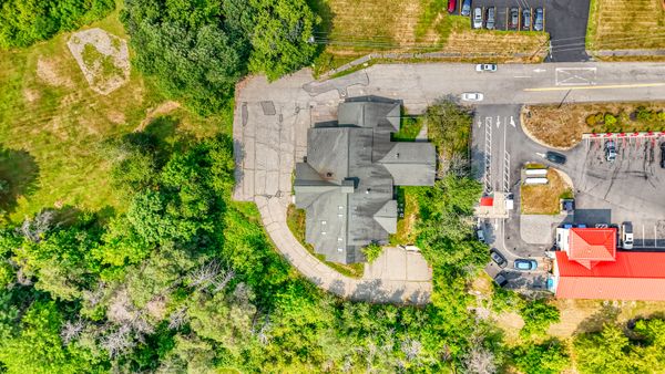 10 Pet Haven Ln