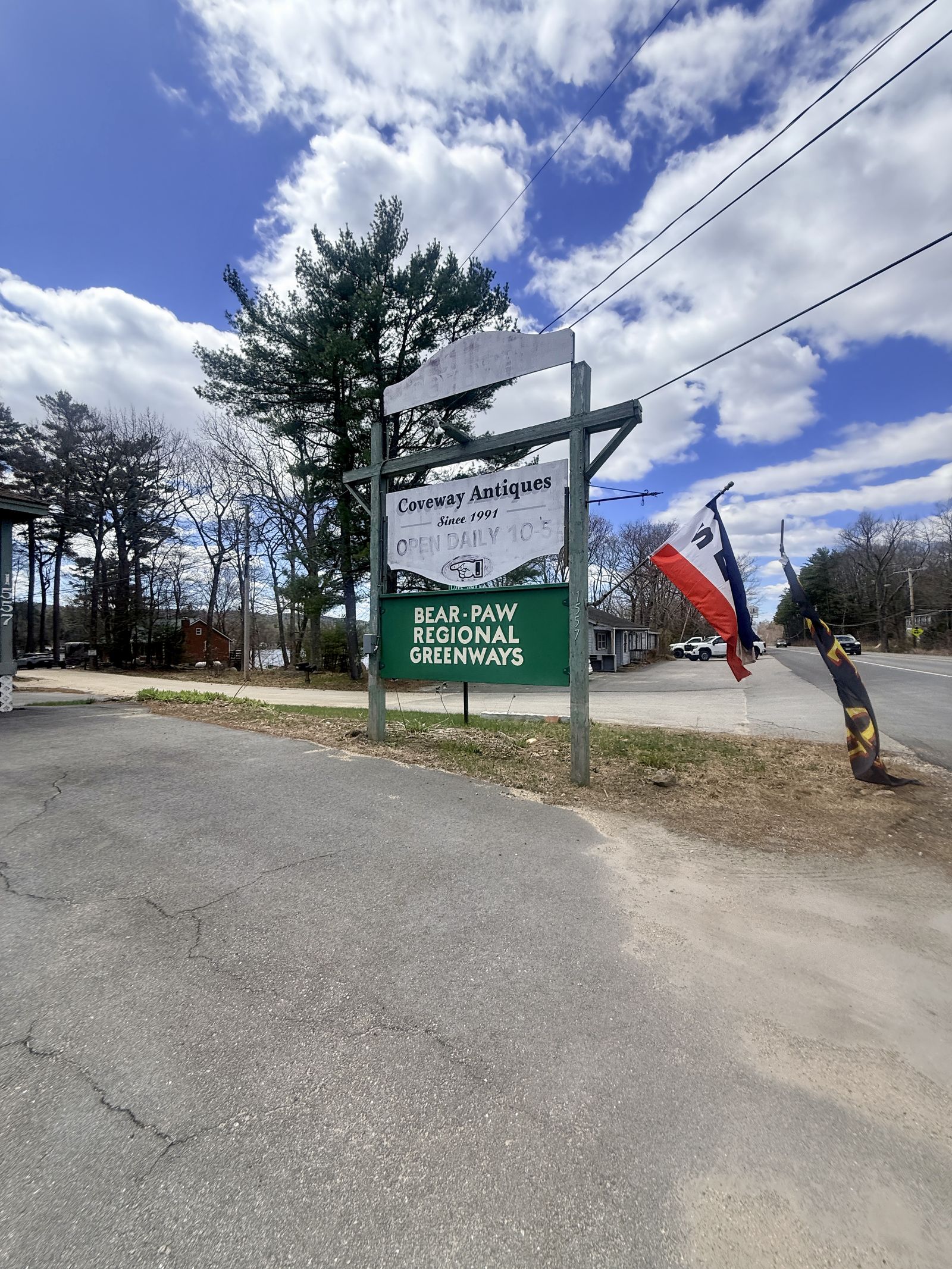 Photo 2 of 1557 1st NH Tpke