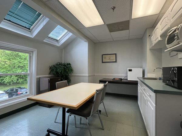 19 Kilton Rd