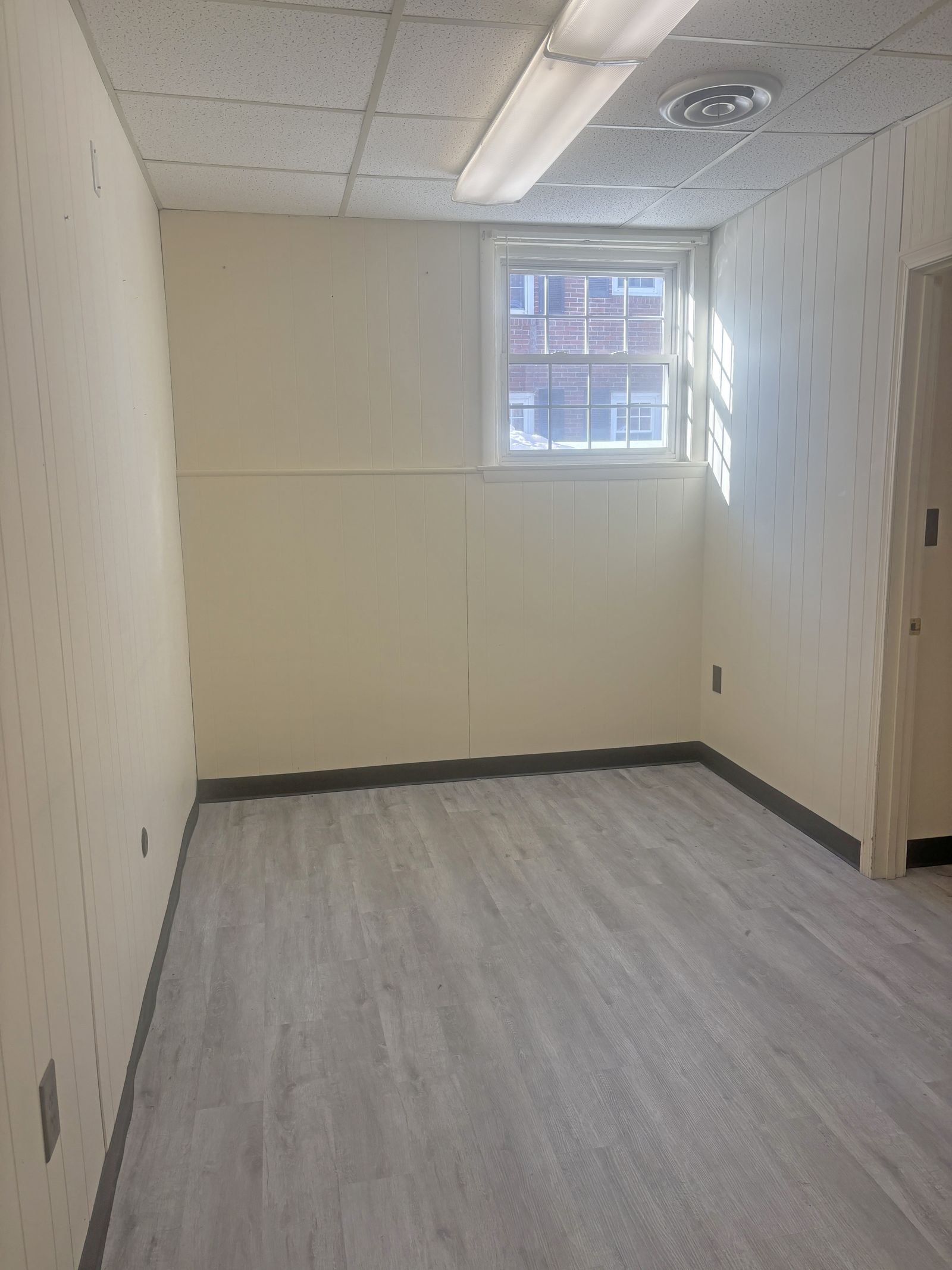 Photo 7 of 230 Lafayette Road, Building D