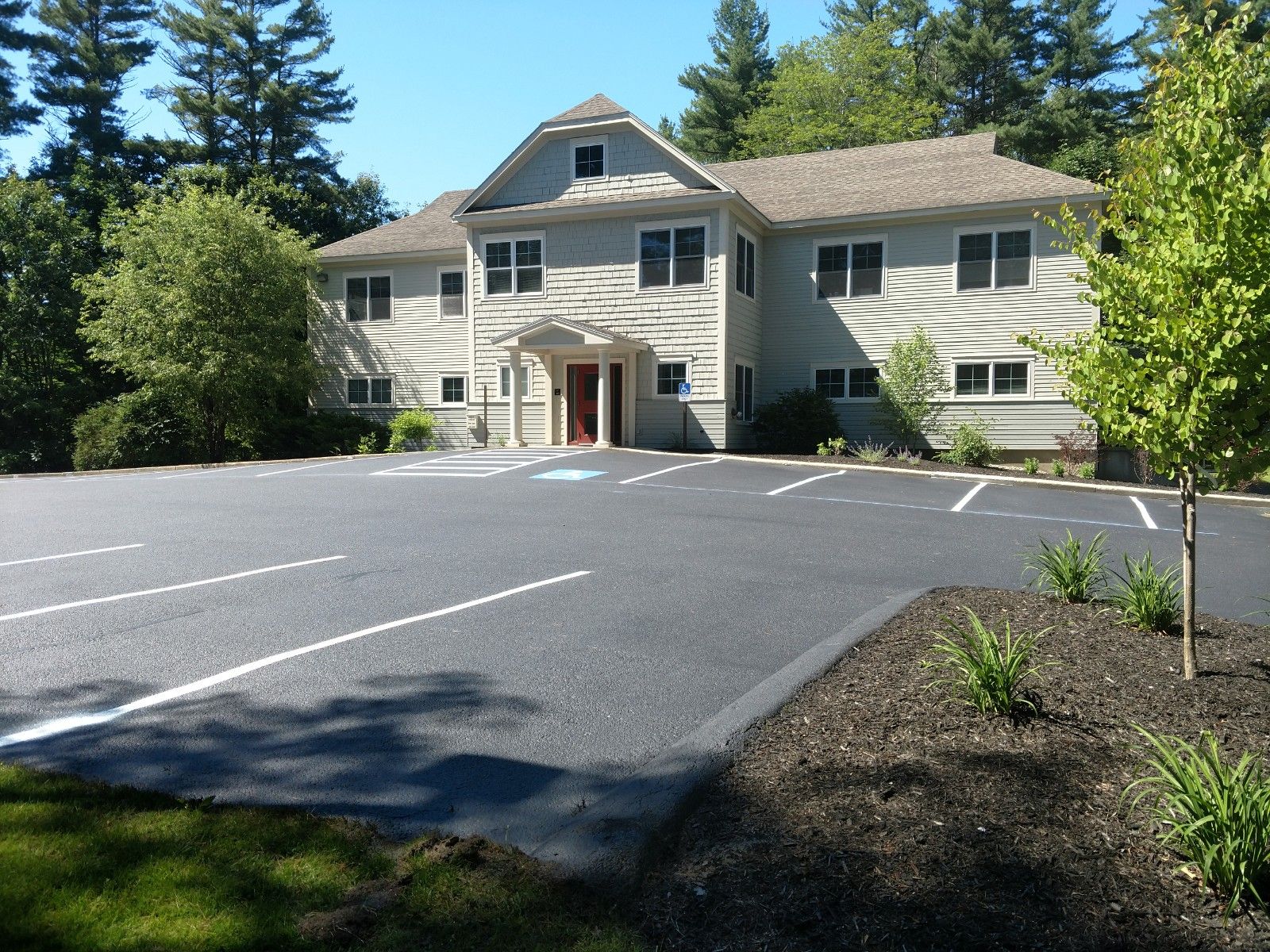 Photo 7 of 16 Northbrook Dr