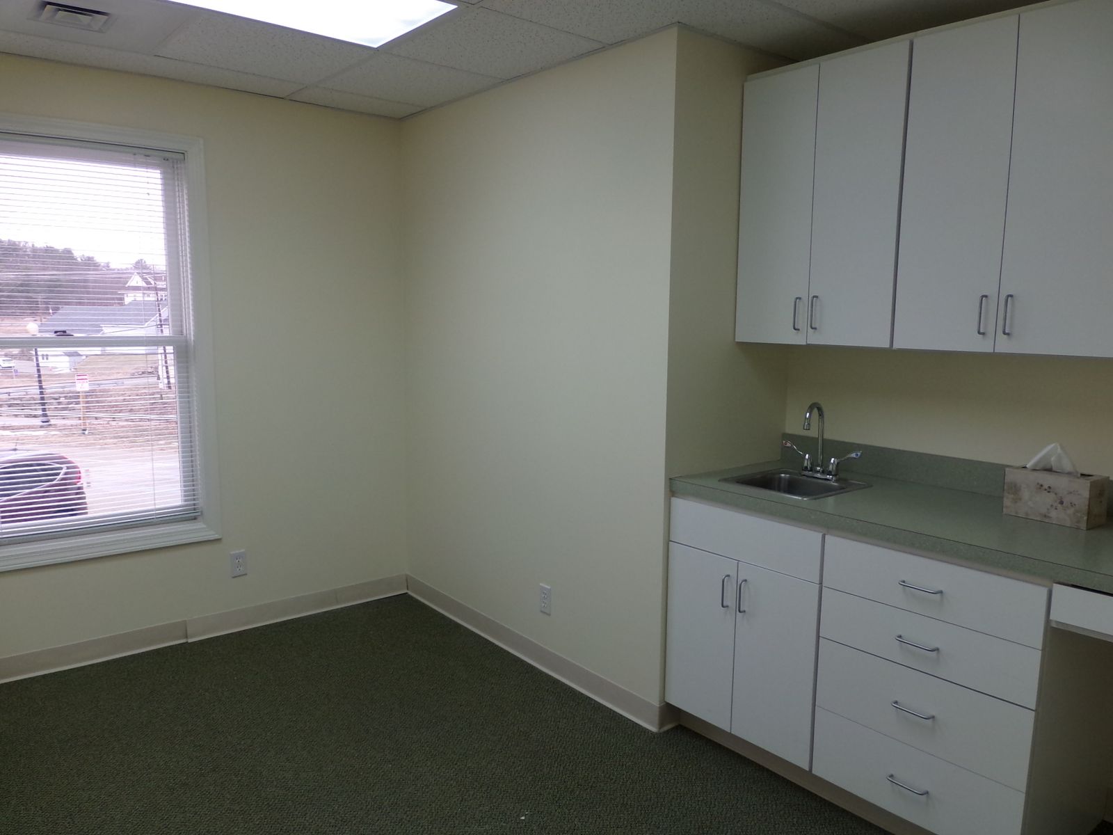 Photo 145 of 401 Gilford Ave, Unit: 122