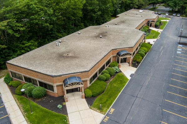 400 Southborough Dr 