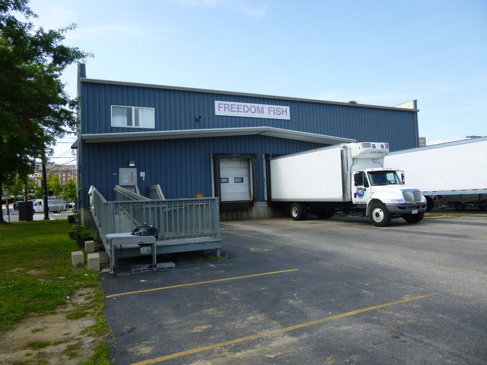 Photo 9 of 266 Commercial St.