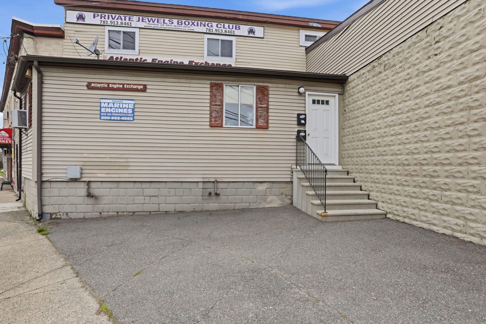 Photo 7 of 723 Summer St