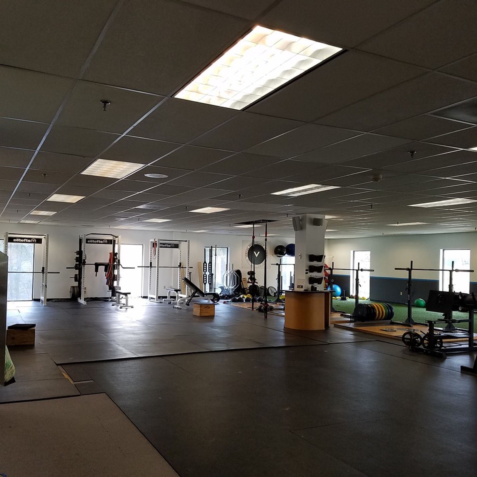 Photo 34 of 41 Simon St 