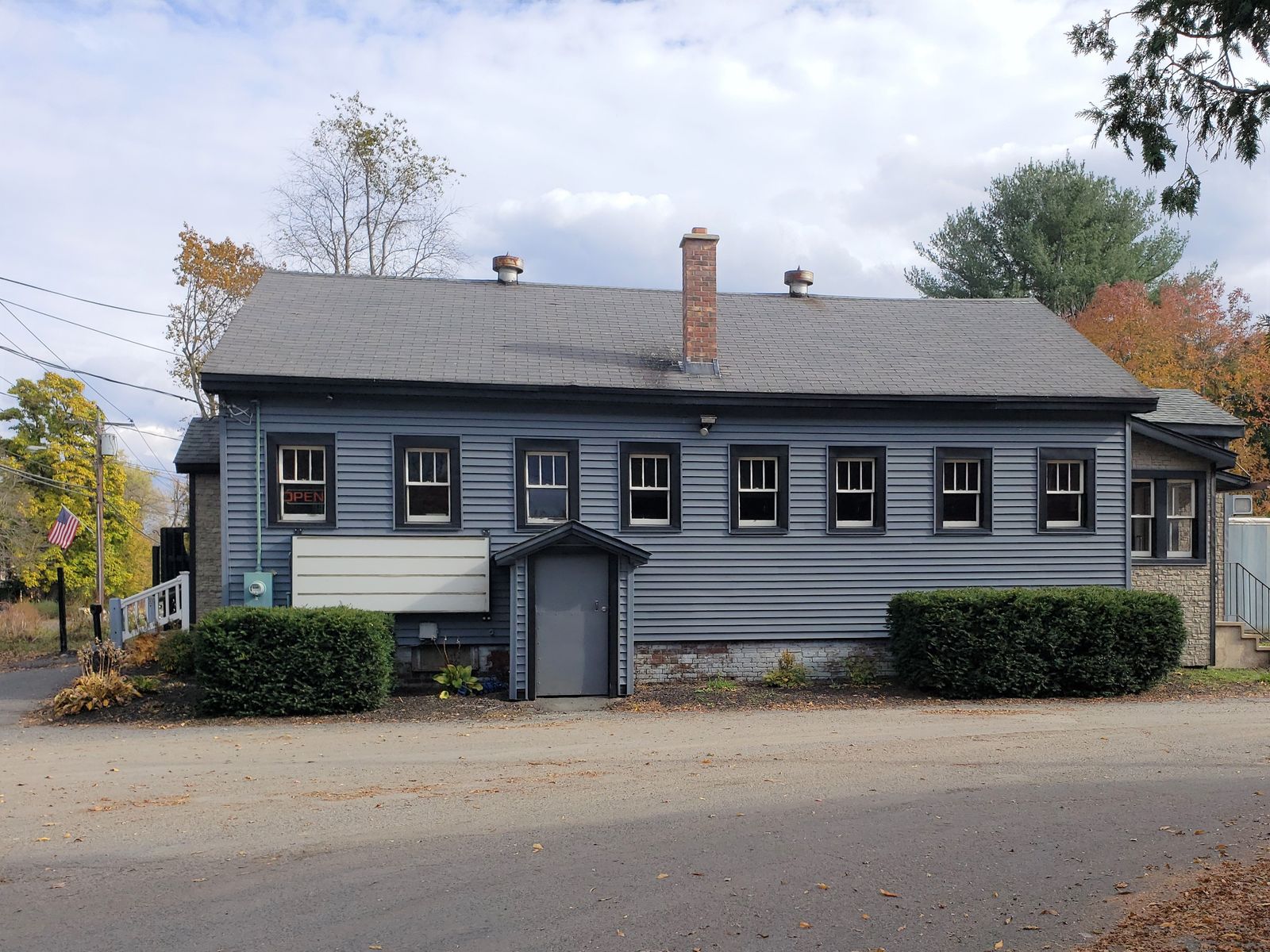 Photo 2 of 127 Elm St