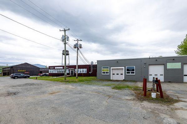 1139-1143 Clark Pond Rd