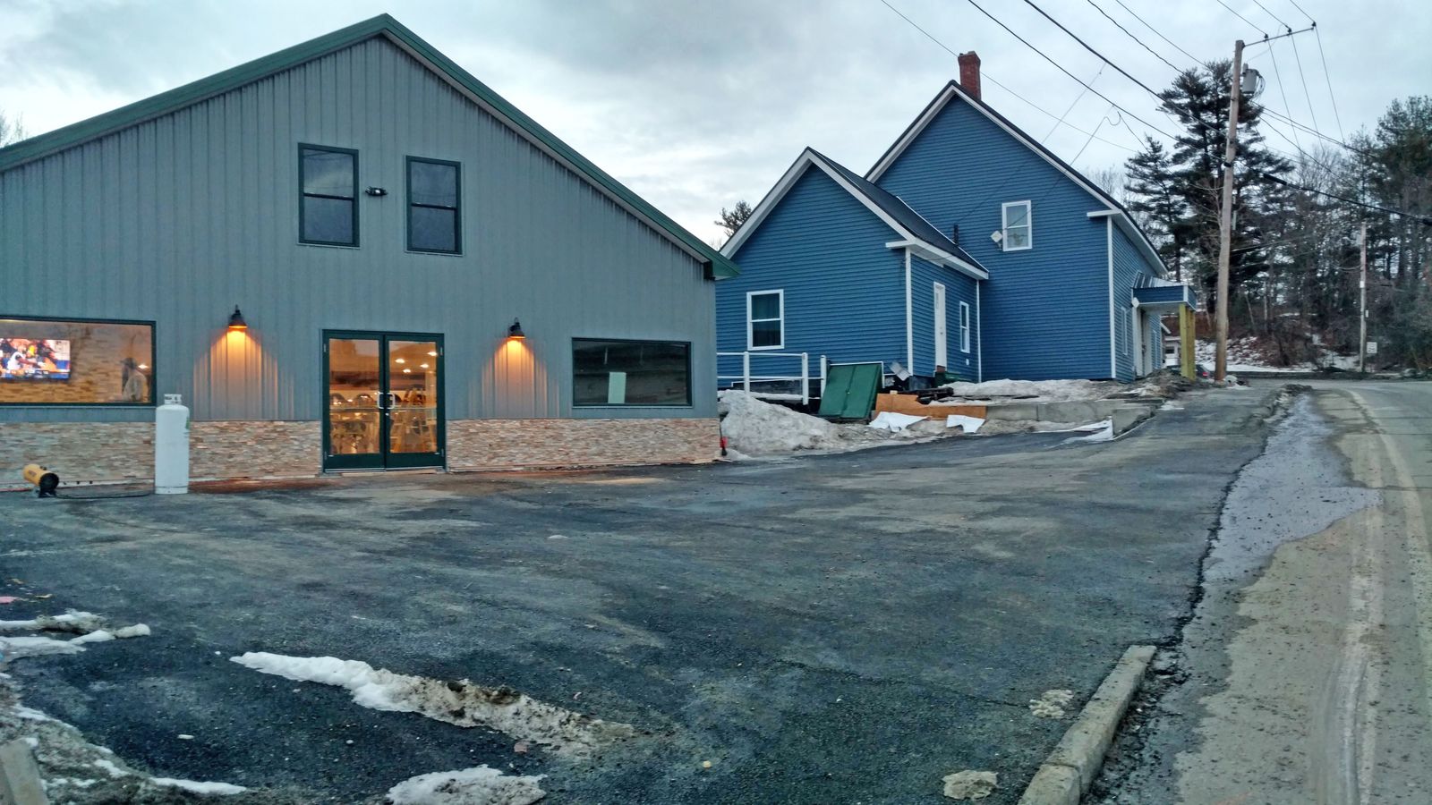 Photo 1 of 60 Bay St & 4 Halifax St
