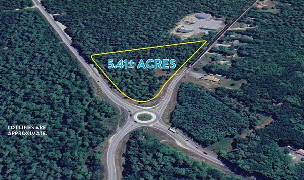 820 Ossipee Trail W