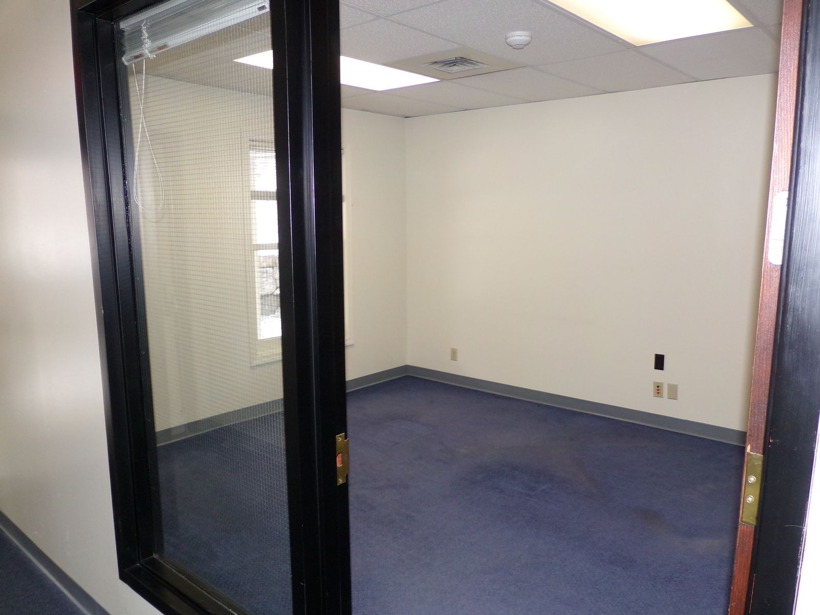 Photo 182 of 401 Gilford Ave, Unit: 122