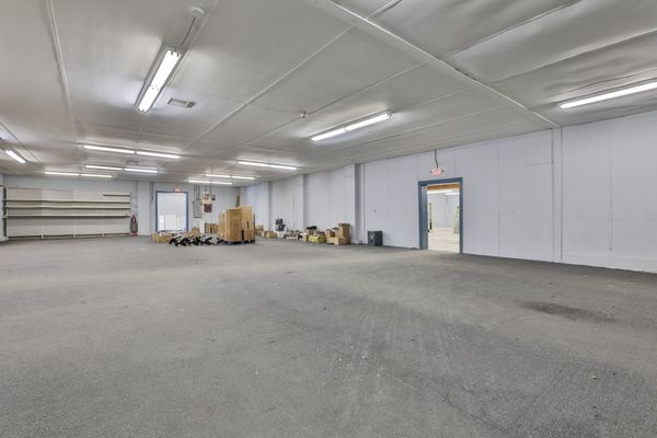 1371 Hooksett Rd.