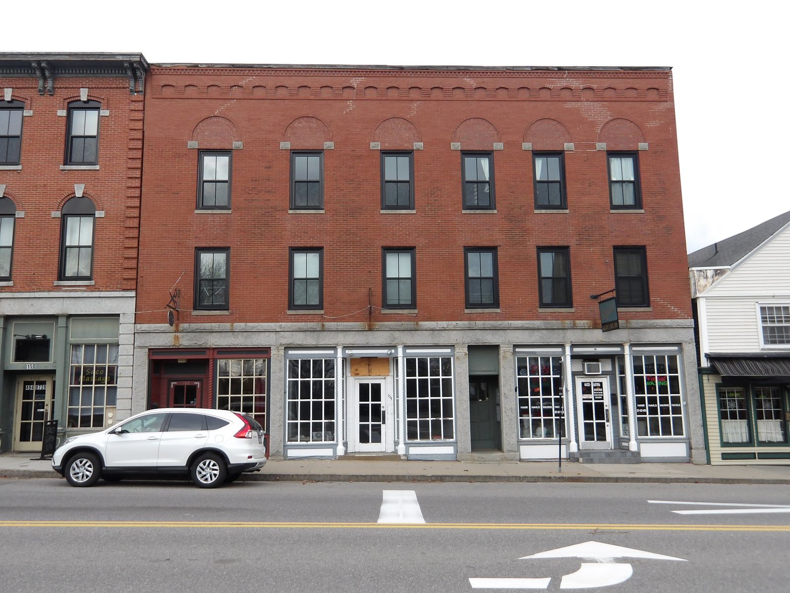 Photo 2 of 154 Main St.
