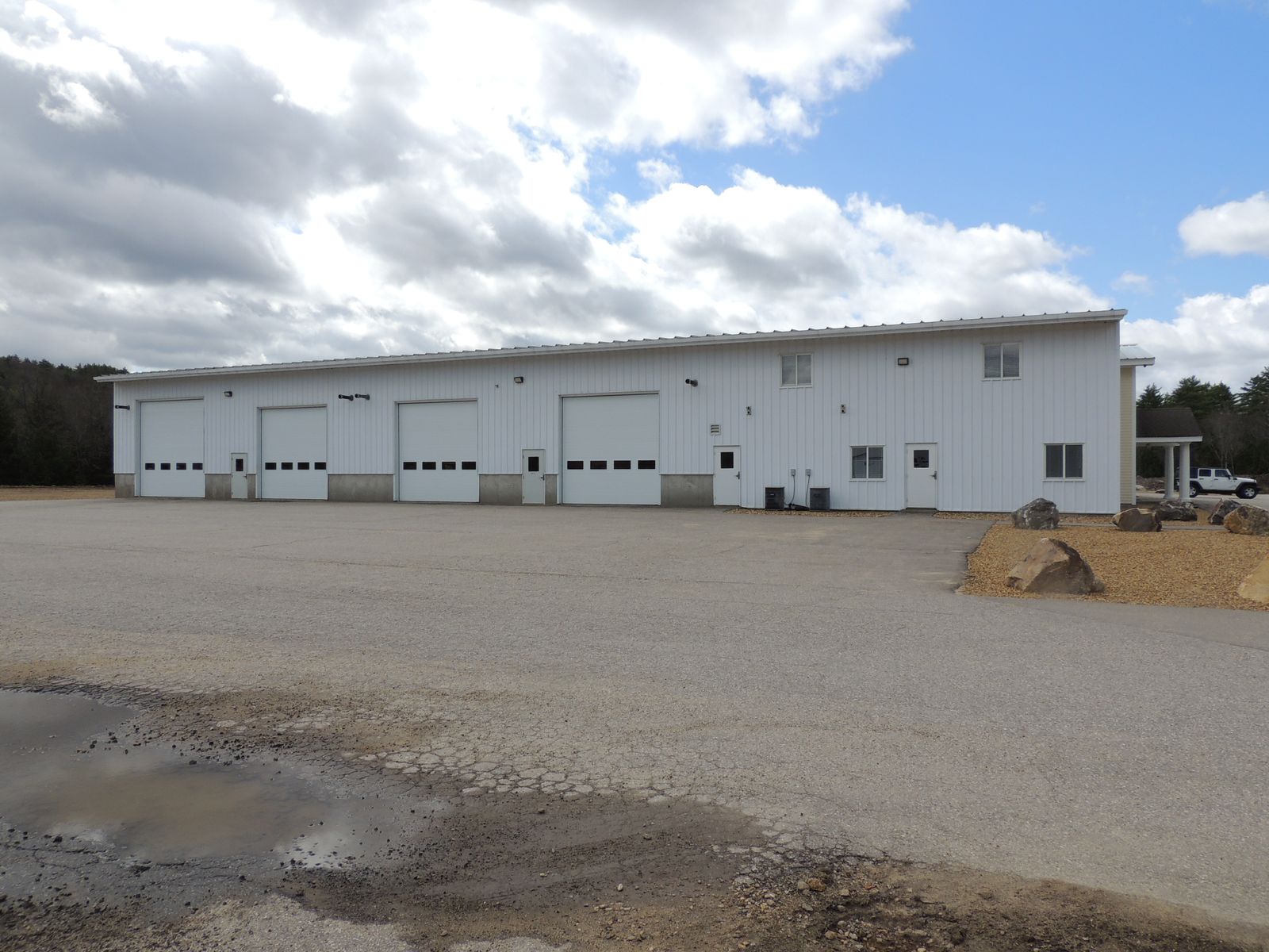 Photo 1 of 264 NH-106