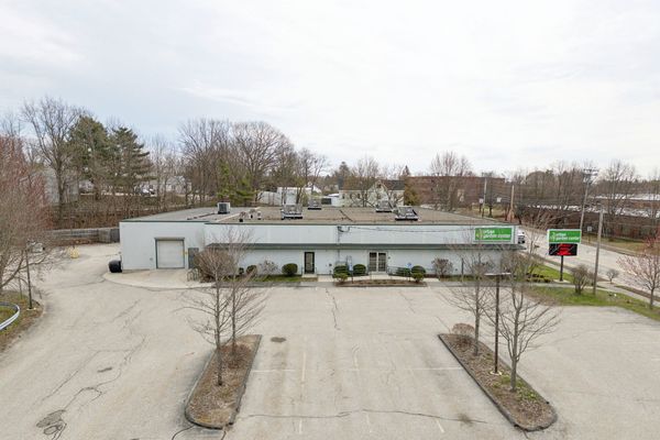 55 Warren Ave
