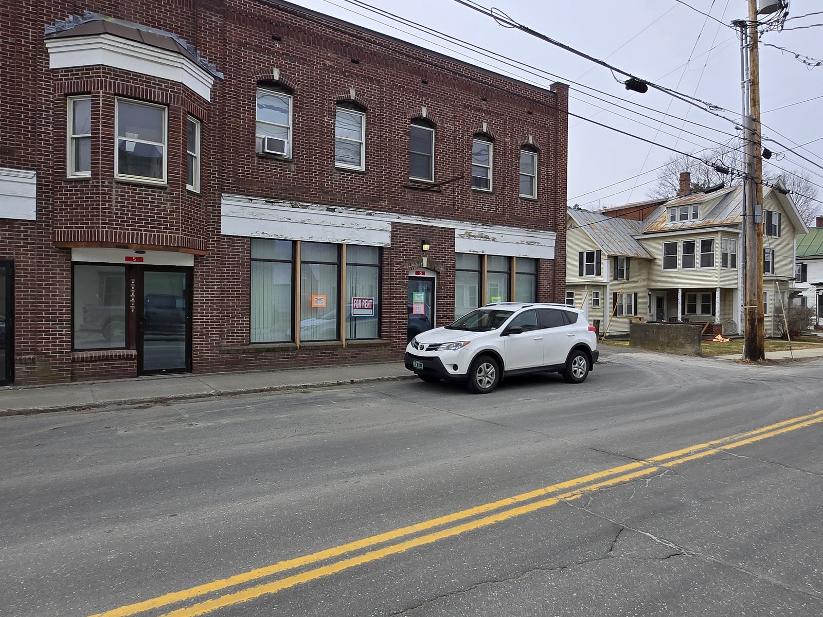 Photo 2 of 192 Chelsea Street
