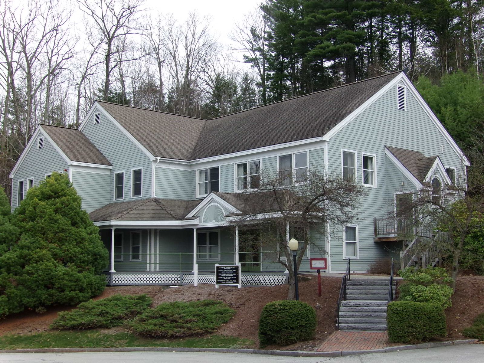 Photo 40 of 401 Gilford Ave, Unit: 122