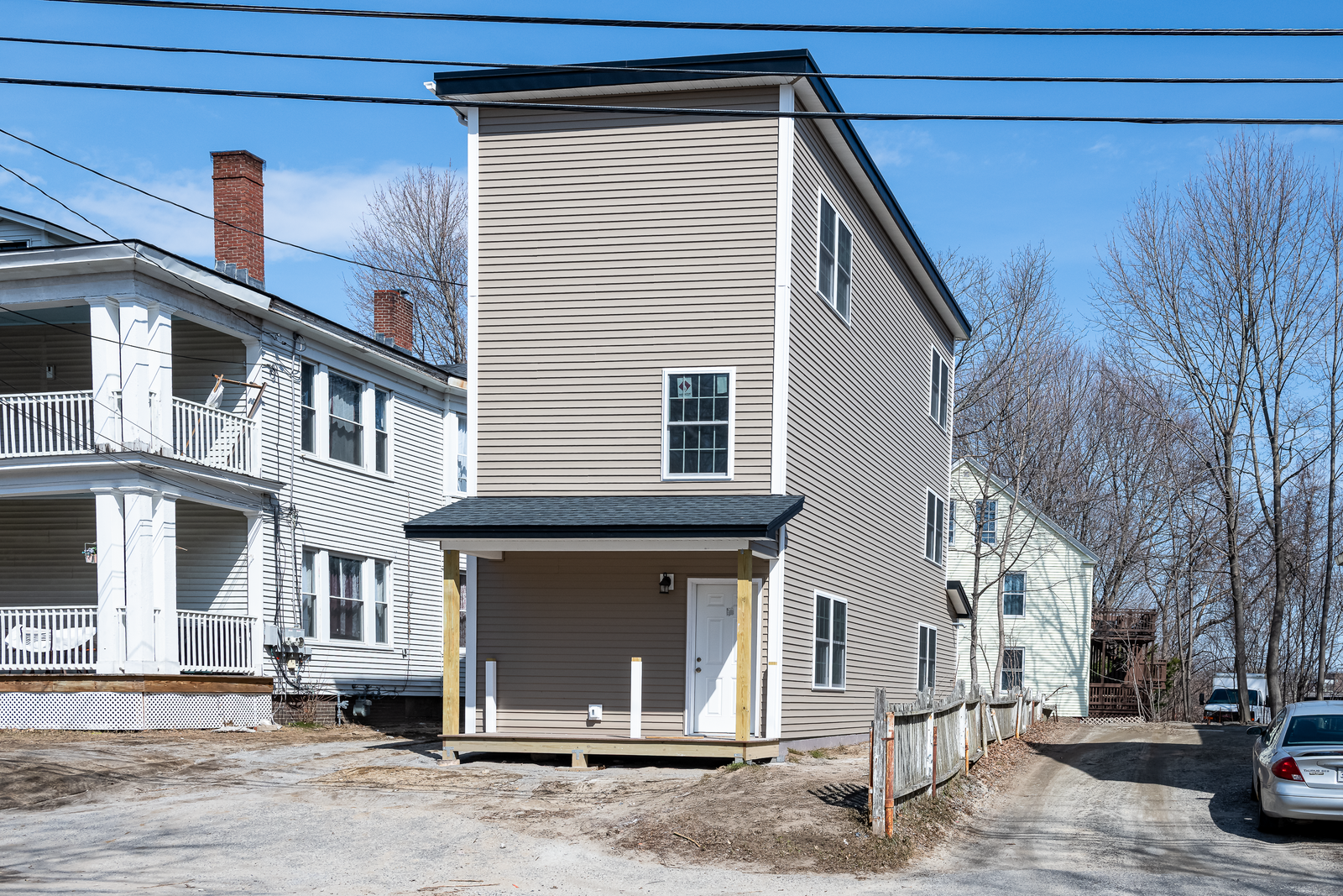 Photo 3 of 31 Drummond St