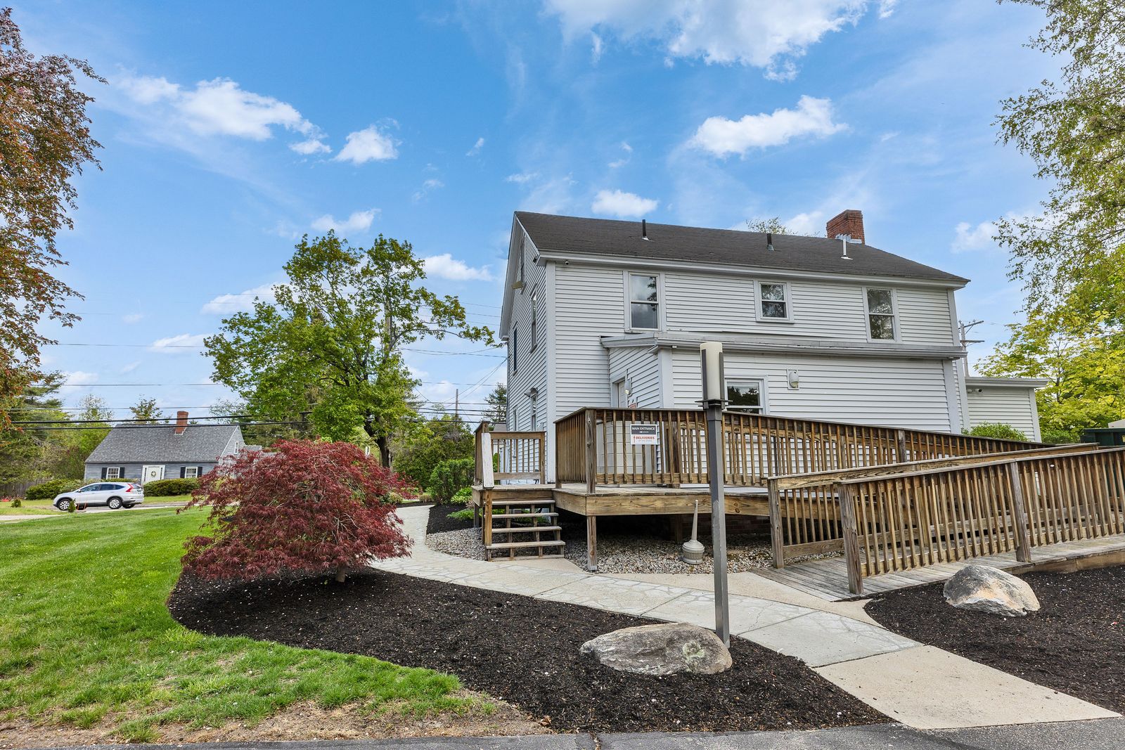 Photo 4 of 479 Nashua St.