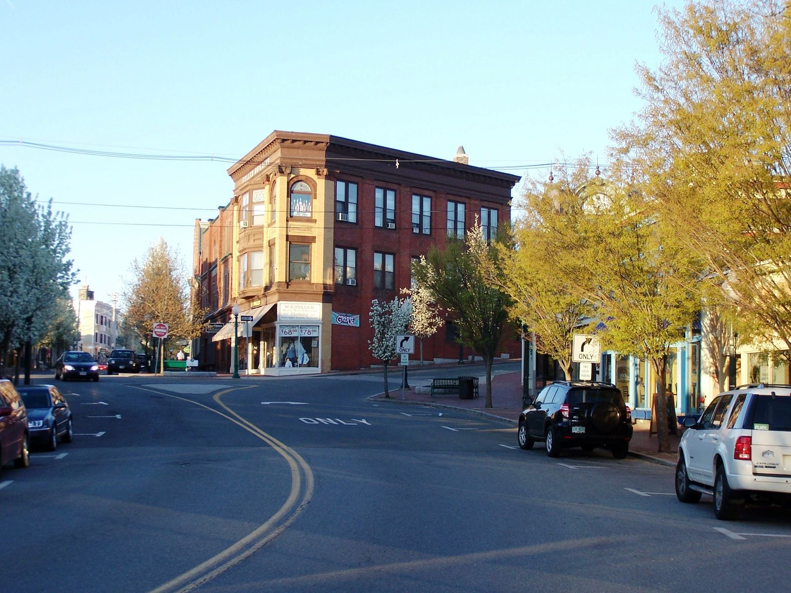 Photo 5 of 45 Main St