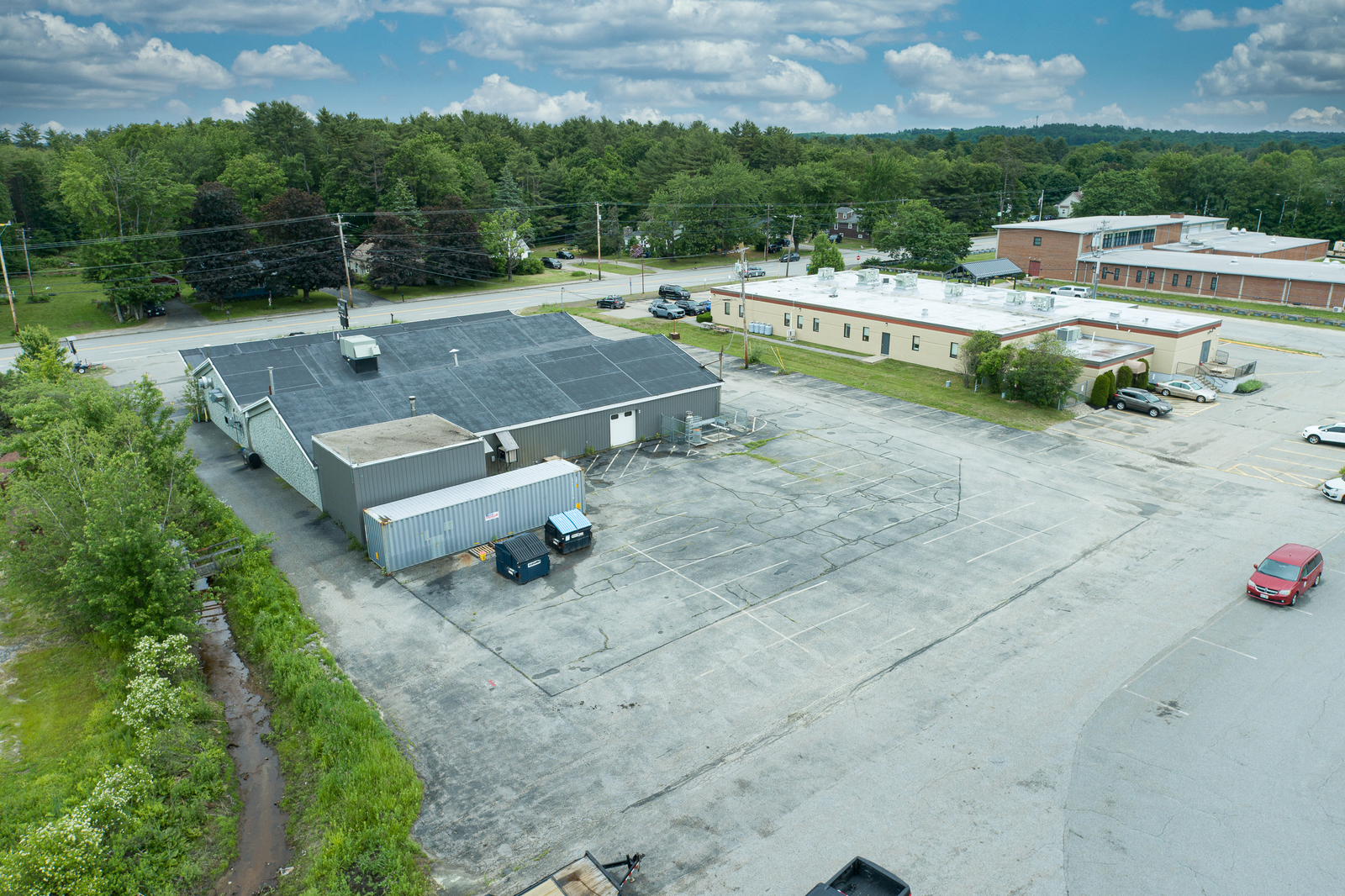 Photo 5 of 1110 Minot Ave 